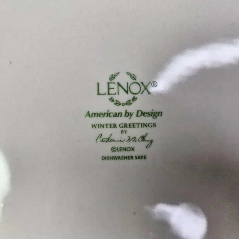Lenox Winter Greeting Square Plate Platter Cardinal Catherine McClung Serve READ
